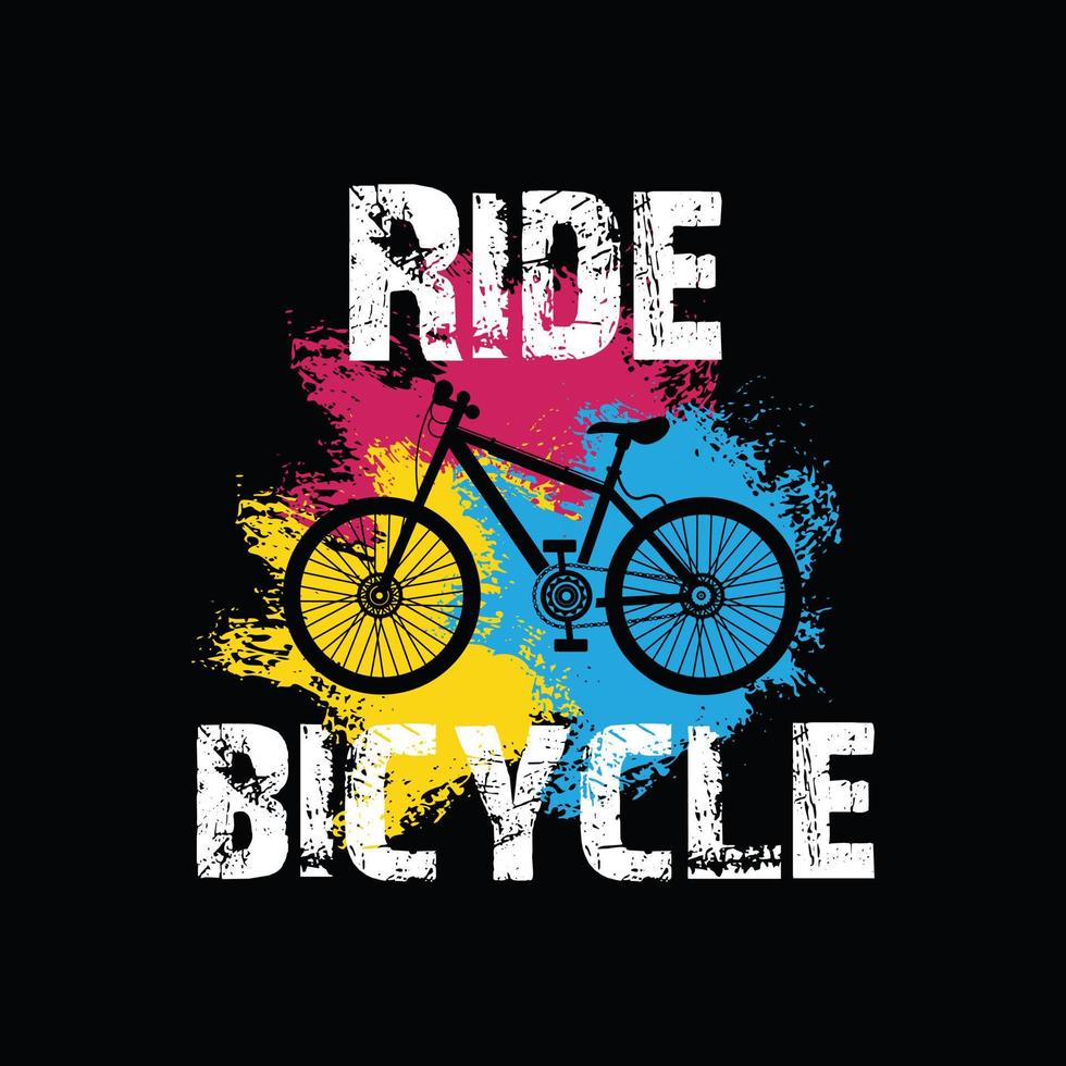 conception de t-shirt de vecteur de bicyclette de conduite. conception de t-shirt de vélo. peut être utilisé pour imprimer des tasses, des autocollants, des cartes de vœux, des affiches, des sacs et des t-shirts.