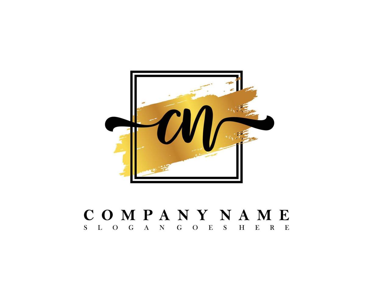 cn concept initial de logo d'écriture manuscrite vecteur