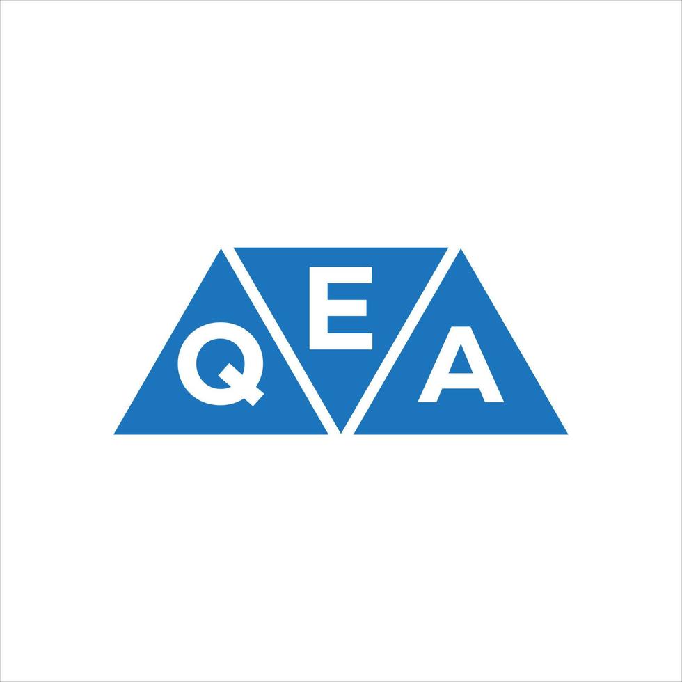 création de logo en forme de triangle eqa sur fond blanc. concept de logo de lettre initiales créatives eqa. vecteur