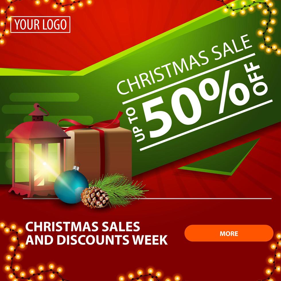 vente de Noël, jusqu'à 50 de réduction, bannière web moderne lumineuse rouge et verte avec bouton, cadeau, lanterne vintage, branche d'arbre de Noël avec un cône et une boule de Noël vecteur