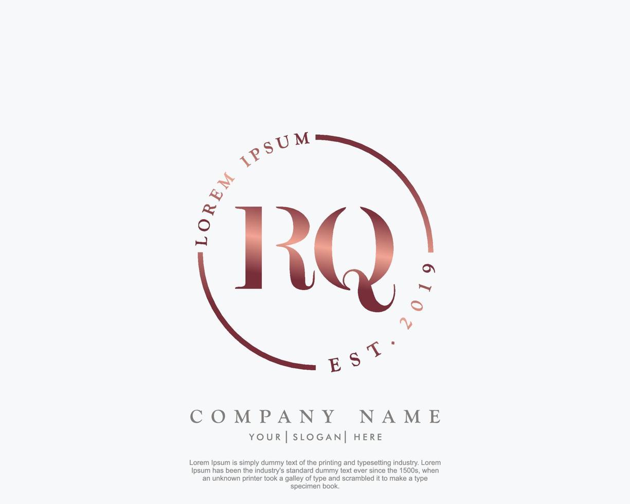 initiale rq féminin logo beauté monogramme et élégant logo conception, écriture logo de initiale signature, mariage, mode, floral et botanique avec Créatif modèle vecteur