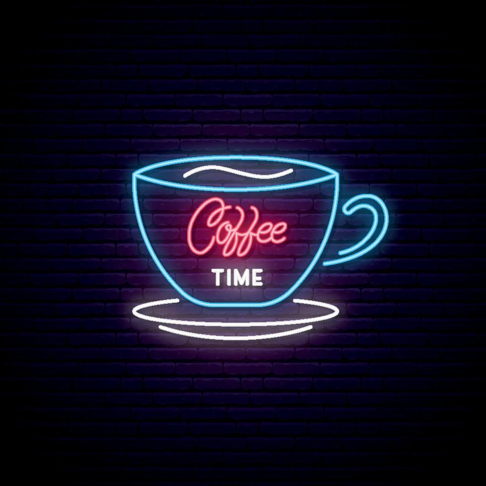 café au néon. tasse à café légère sur fond de mur de brique. emblème de café ou de café. vecteur