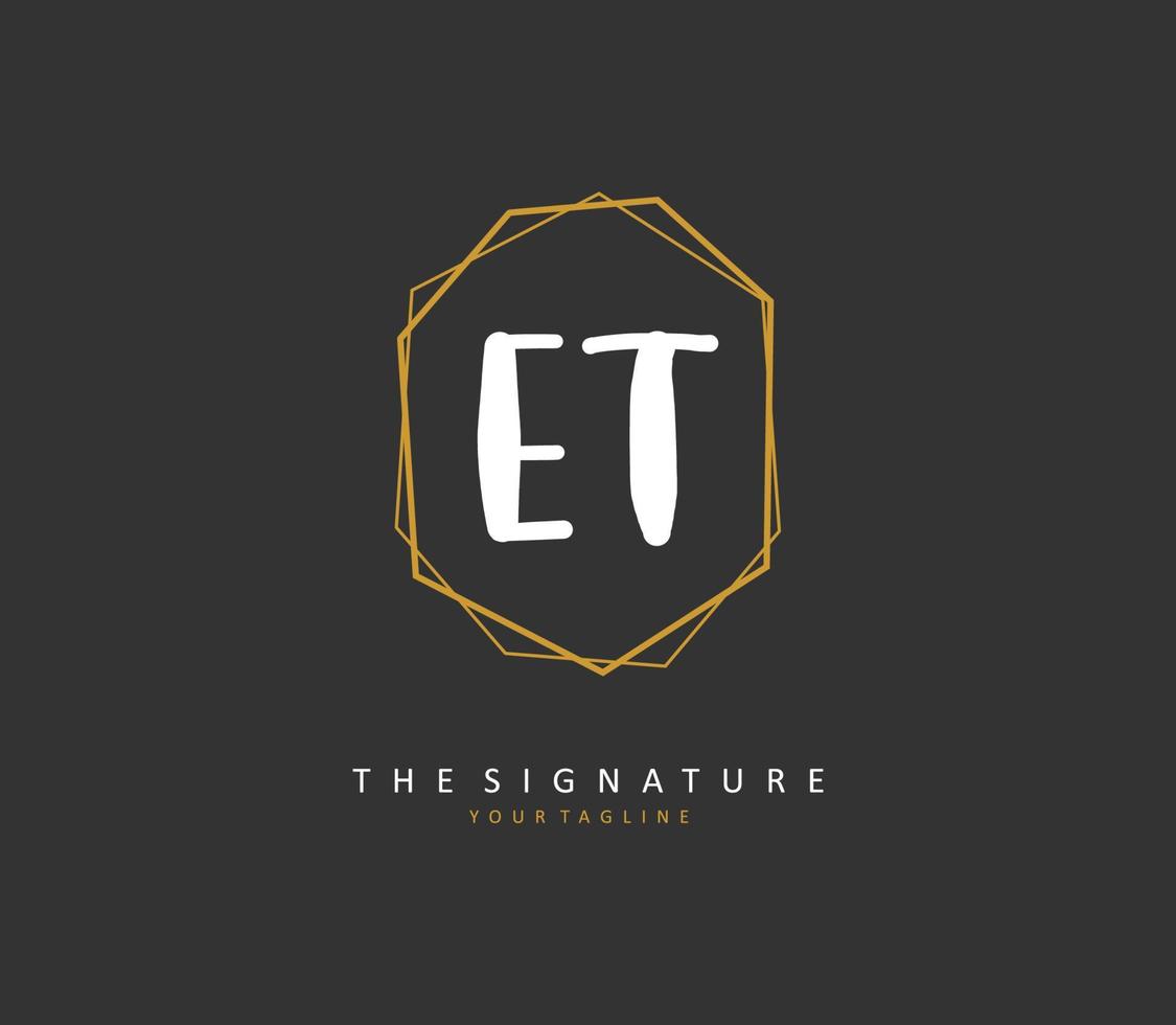 e t et initiale lettre écriture et Signature logo. une concept écriture initiale logo avec modèle élément. vecteur