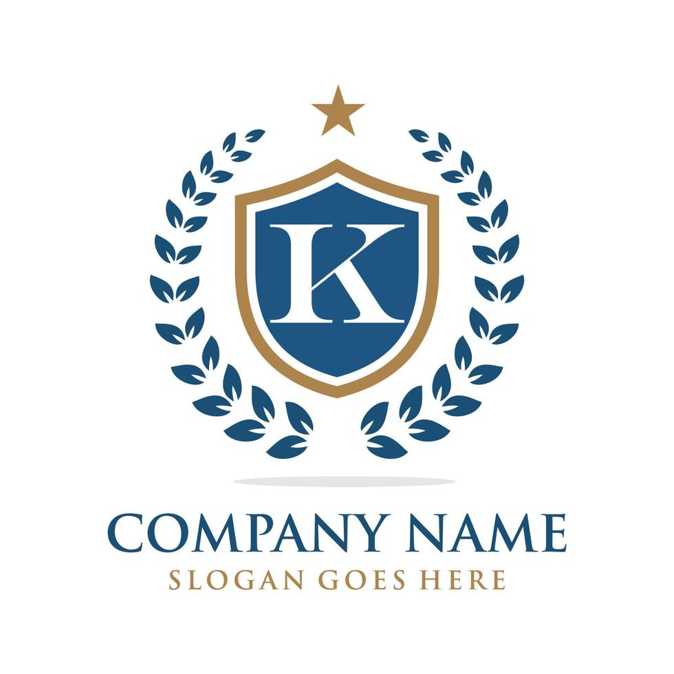 lettre k initiale couronne logo vecteur