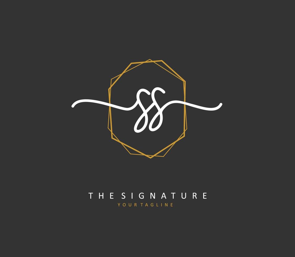 s ss initiale lettre écriture et Signature logo. une concept écriture initiale logo avec modèle élément. vecteur