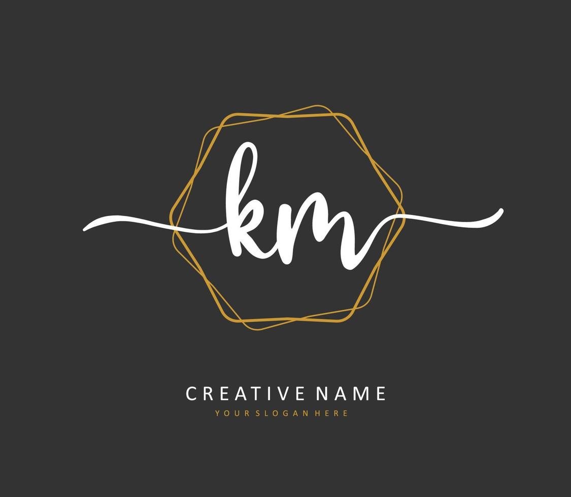 k m km initiale lettre écriture et Signature logo. une concept écriture initiale logo avec modèle élément. vecteur