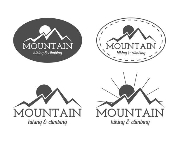 Ensemble de modèles monochrome badge, logo et étiquette de camp de montagne. Voyage, randonnée, style d'escalade. De plein air. Idéal pour les sites d’aventure, les agences de voyage, etc. Isolé sur fond blanc. Vecteur