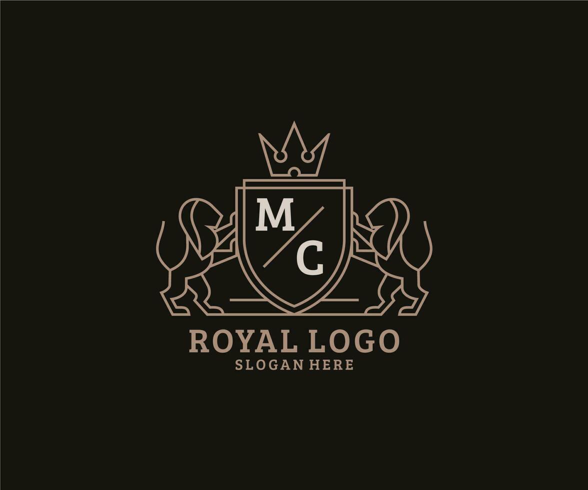 modèle de logo initial mc lettre lion royal luxe en art vectoriel pour restaurant, royauté, boutique, café, hôtel, héraldique, bijoux, mode et autres illustrations vectorielles.