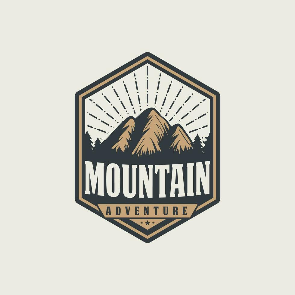 Montagne aventure badge conception. ancien badge T-shirt conception de Montagne aventure vecteur