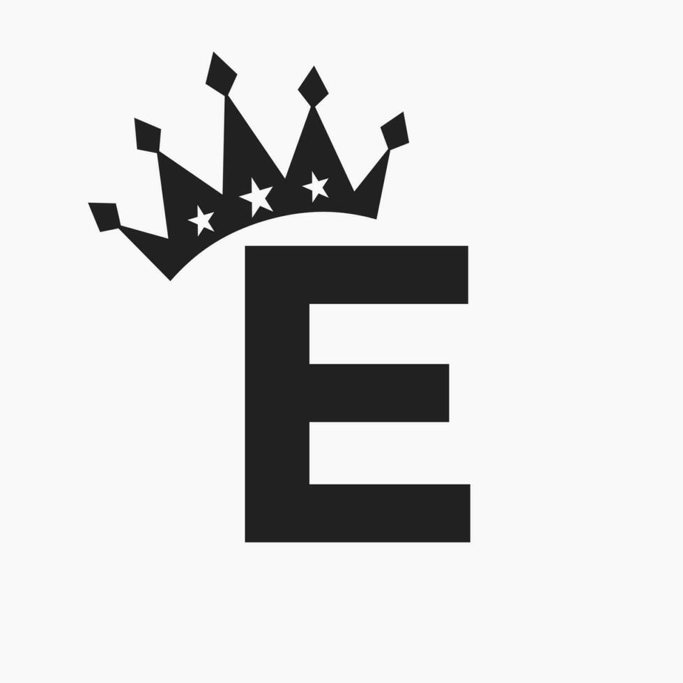couronne logo sur lettre e luxe symbole. couronne logotype modèle vecteur