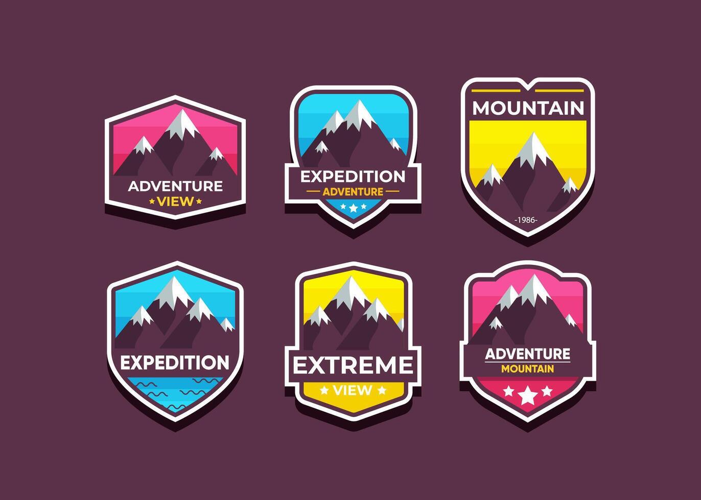 définir le logo et les badges de la montagne. un logo polyvalent pour votre entreprise. illustration vectorielle sur fond sombre vecteur