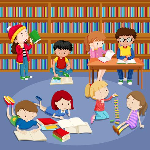 Beaucoup d&#39;enfants lisant des livres dans la bibliothèque vecteur