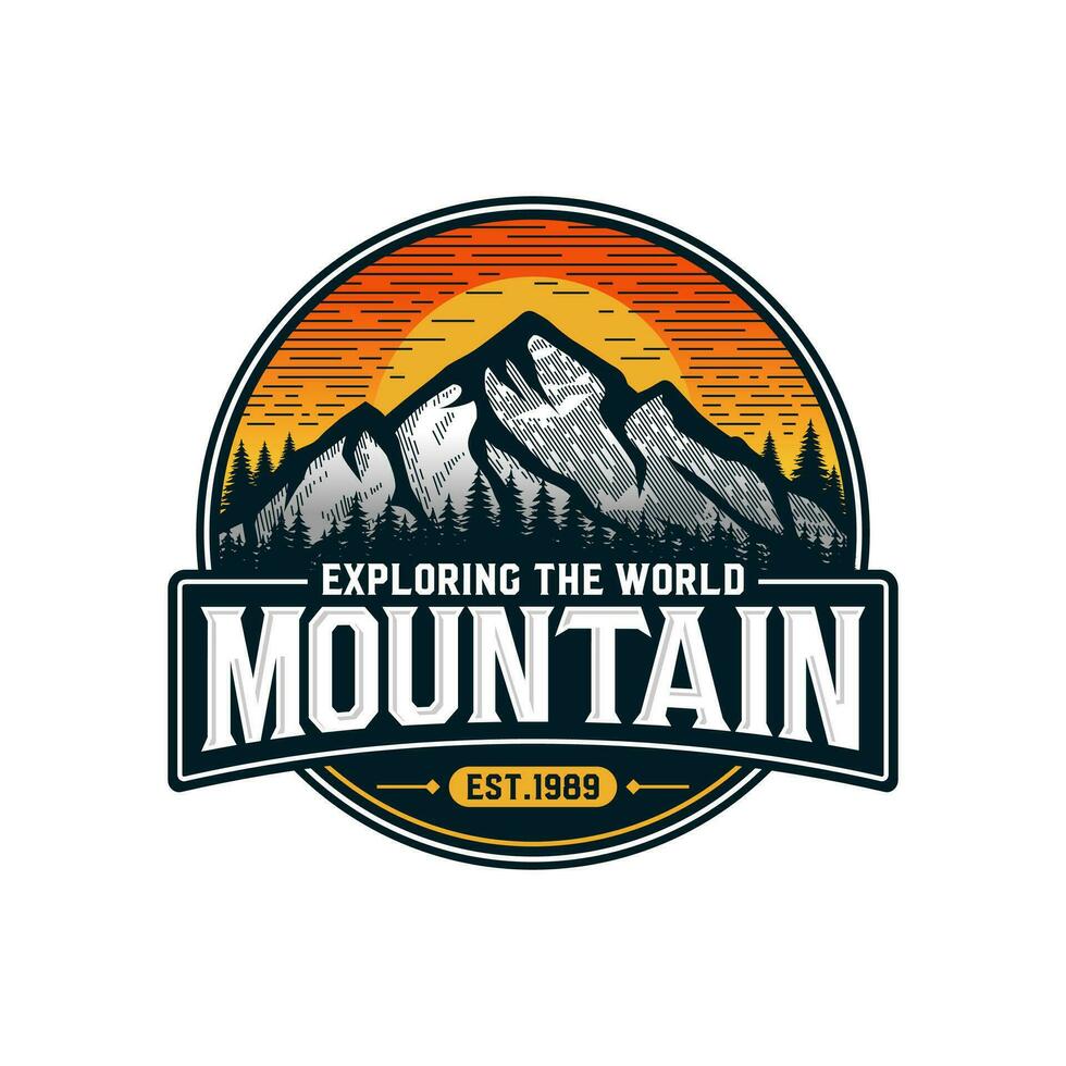 illustration vectorielle de montagne logo design vecteur