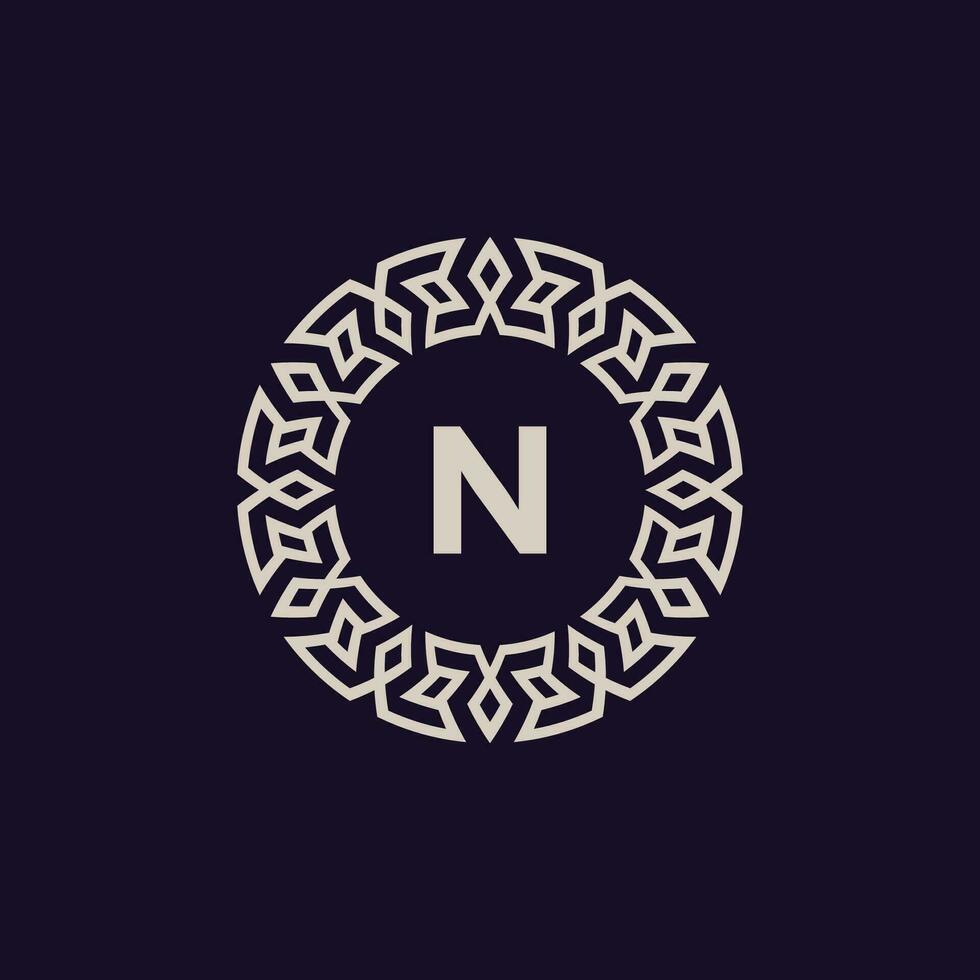 logo initiales lettre n.m. élégant et moderne cercle emblème. ornemental monogramme emblème vecteur