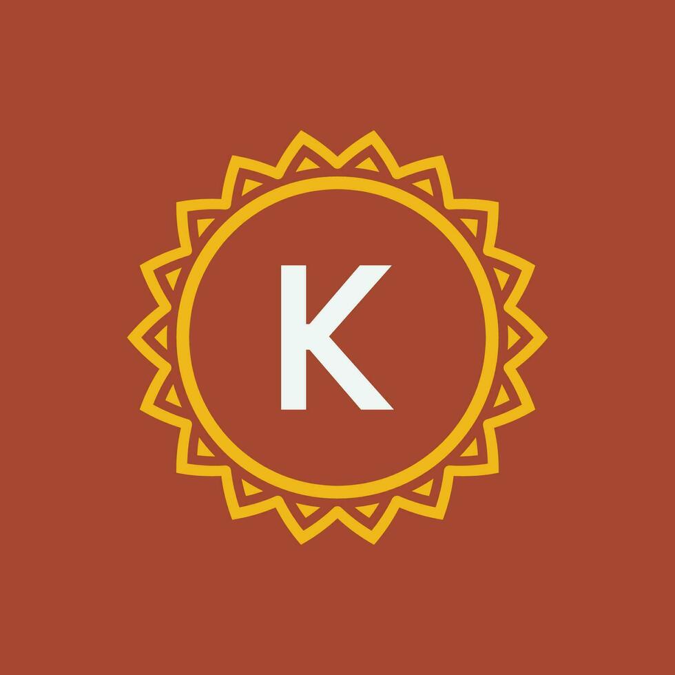 initiale lettre k Soleil cercle Cadre unique emblème logo vecteur