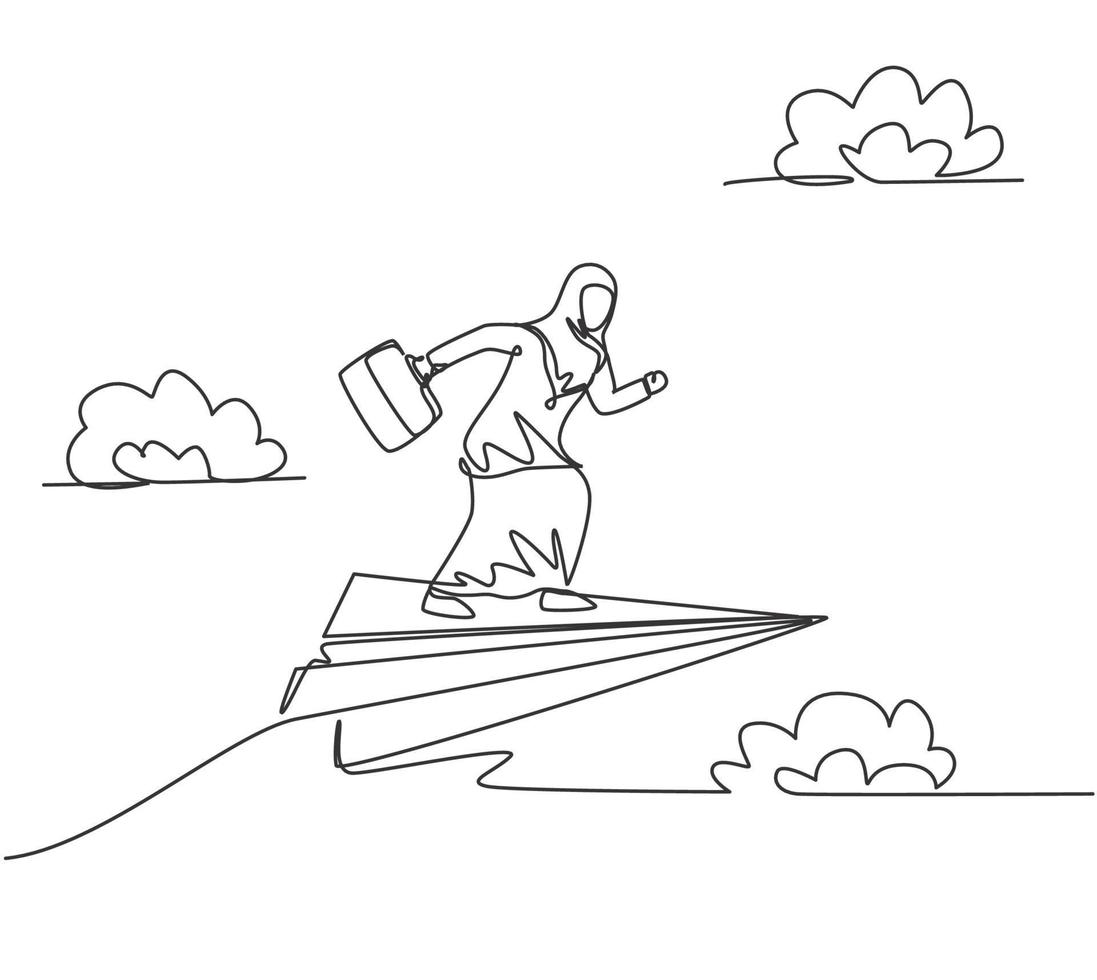 dessin d'une seule ligne d'une jeune femme d'affaires arabe prête à courir sur un avion en papier volant. Défi commercial. concept de métaphore minimale. illustration vectorielle graphique de conception de ligne continue moderne vecteur