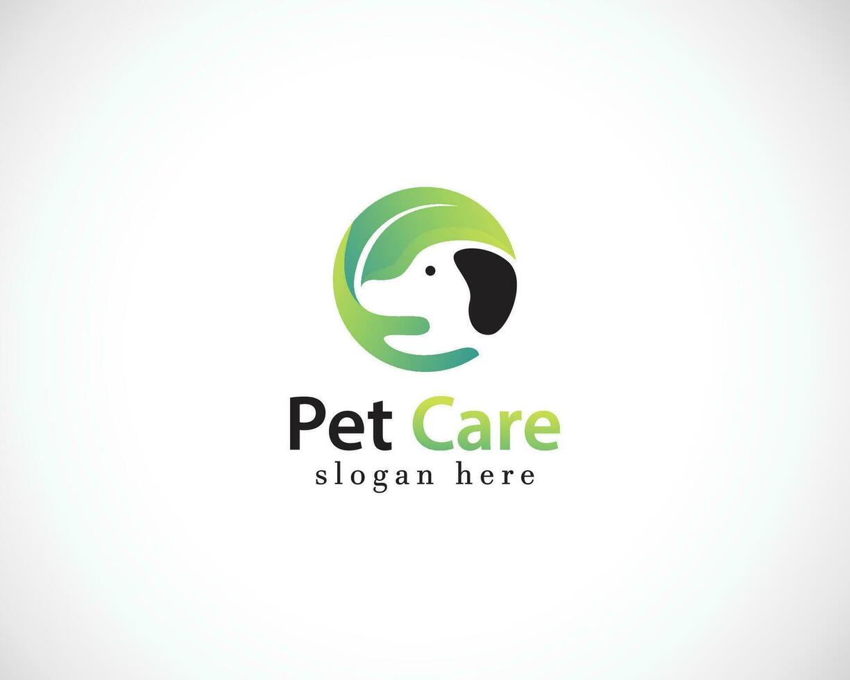 animal de compagnie se soucier logo Créatif Couleur la nature main chien conception concept cercle nourriture animal de compagnie magasin vecteur