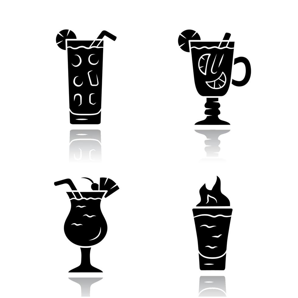 boissons ensemble d'icônes de glyphe noir ombre portée. cocktail dans un verre highball, grog chaud, pina colada, tir enflammé. mélanges alcoolisés, boissons gazeuses. boissons rafraîchissantes et réchauffantes. illustrations vectorielles isolées vecteur