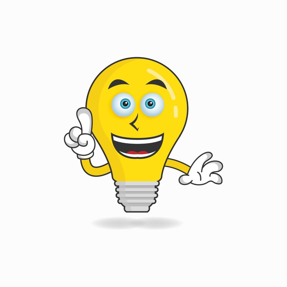 personnage de mascotte d'ampoule avec expression de sourire. illustration vectorielle vecteur