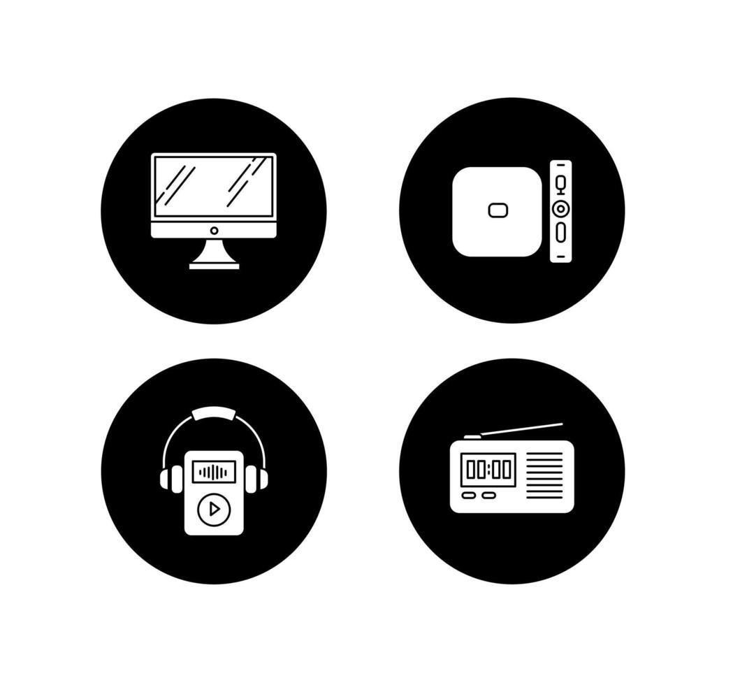 Ensemble d'icônes de glyphe d'appareils mobiles. gadgets électroniques de poche. ordinateur de bureau, lecteur de musique mp3. poste de radio, lecteur multimédia. outils numériques compacts. illustrations vectorielles de silhouettes blanches dans des cercles noirs vecteur
