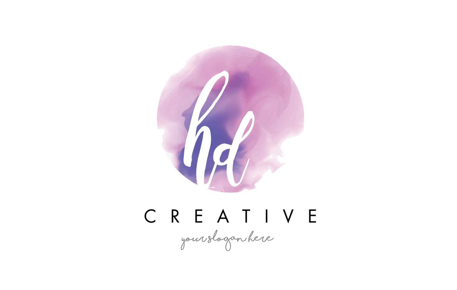 création de logo de lettre aquarelle hd avec coup de pinceau violet. vecteur