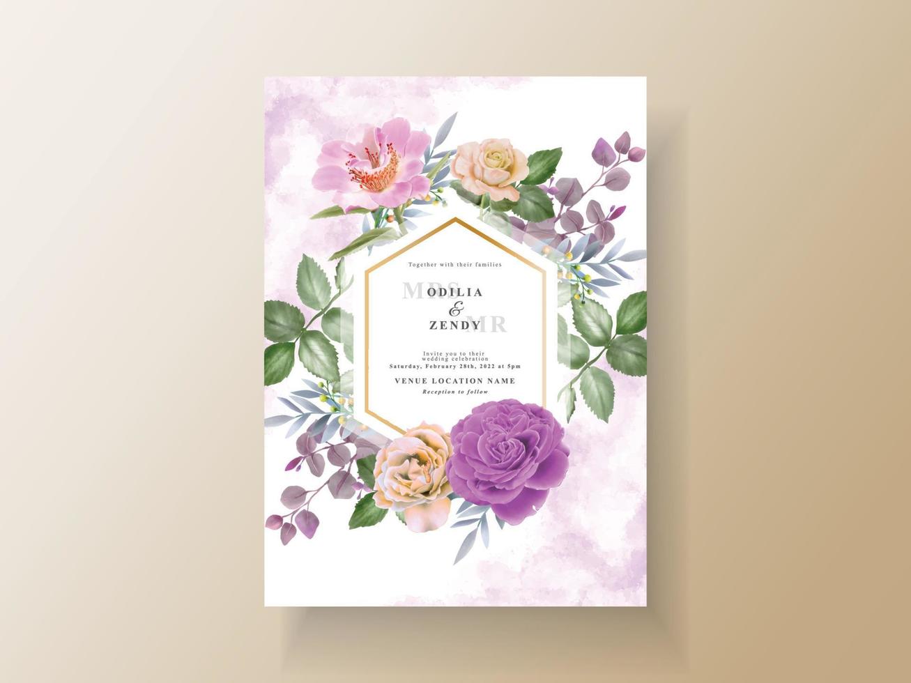 carte d'invitation de mariage de fleurs jaunes et violettes douces vecteur