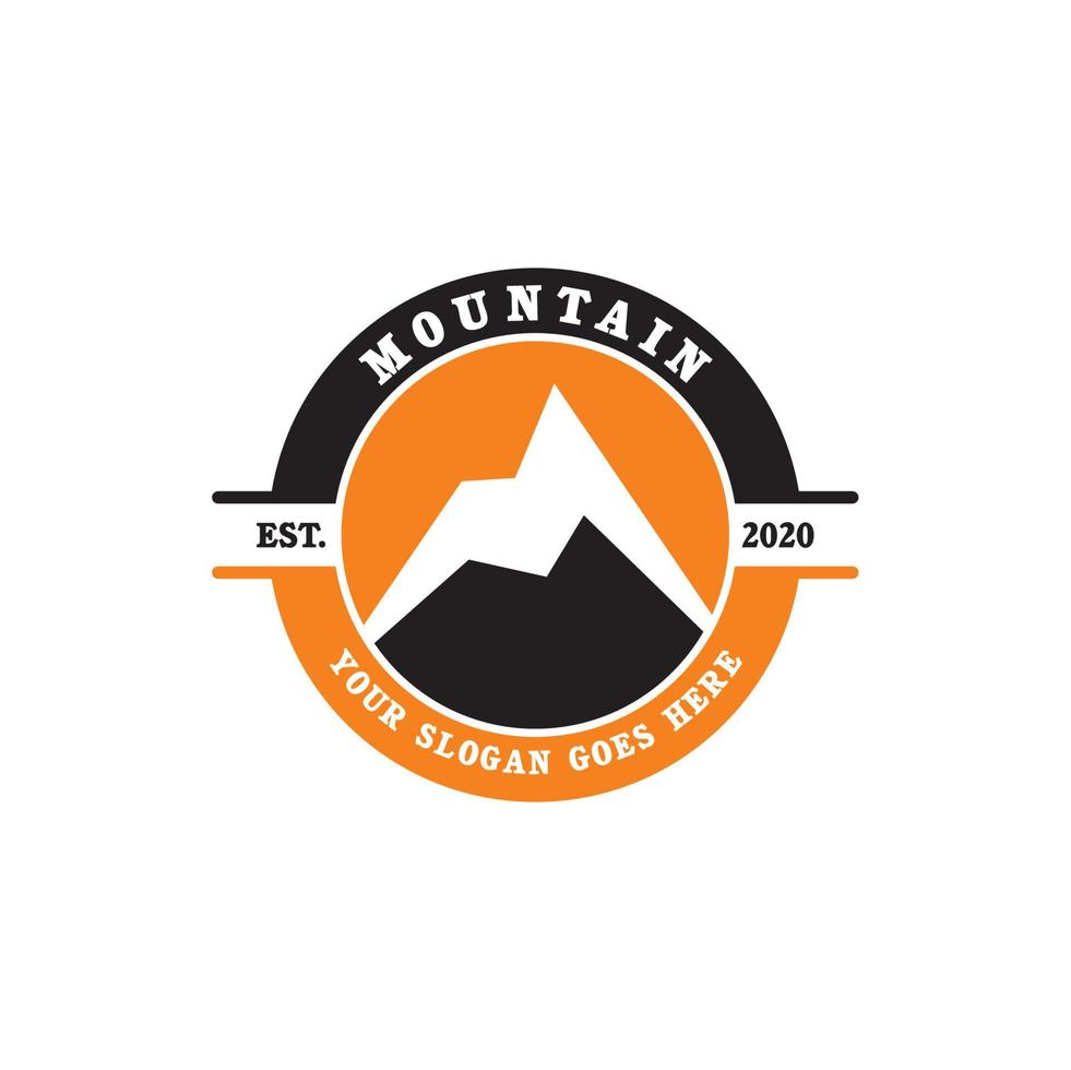 logo de montagne, vecteur de logo d'aventure