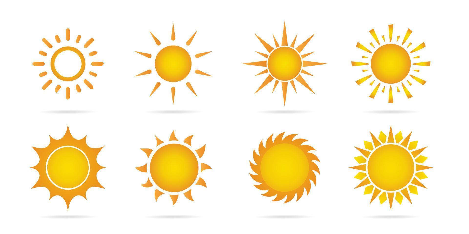 différents types d'icônes de soleil jaunes. ensemble de vecteur d'icône soleil