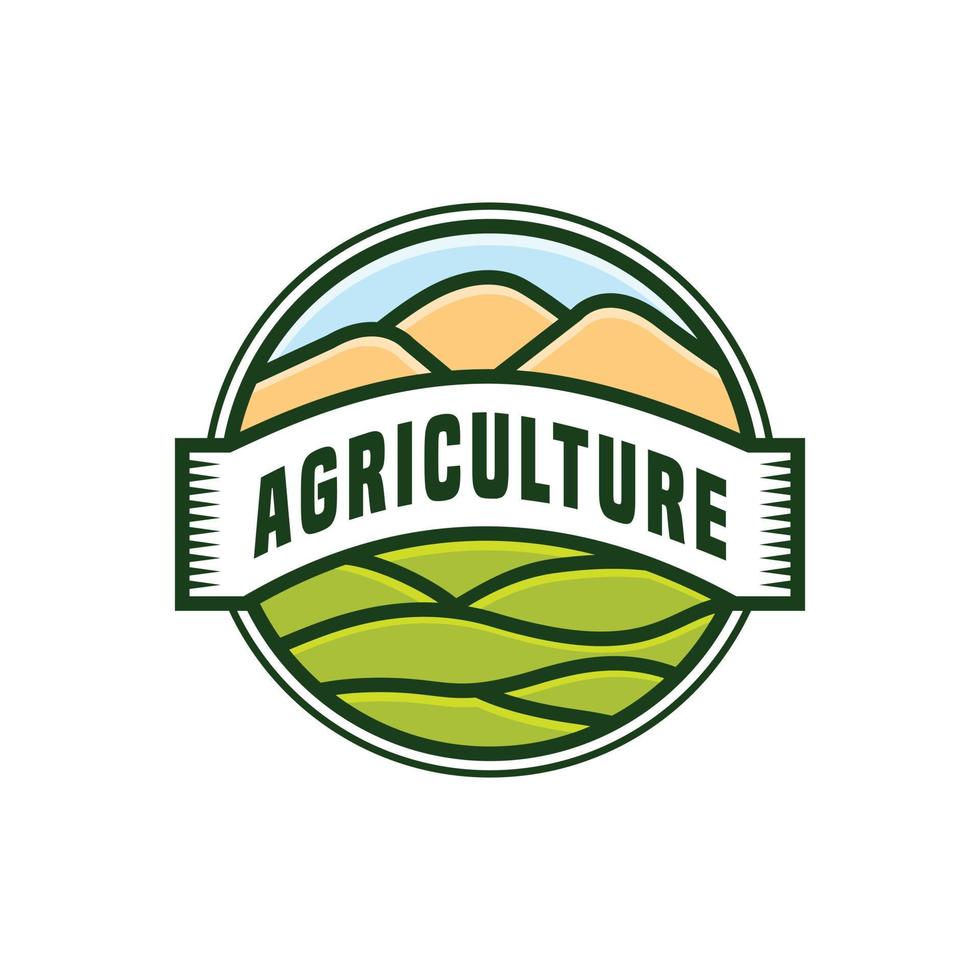 création de logo agricole. les jardins des agriculteurs sont luxuriants et verts. les agriculteurs cultivent des cultures, l'utilisation des ressources naturelles. logo de style classique insigne de hipster rétro occidental rustique vintage vecteur