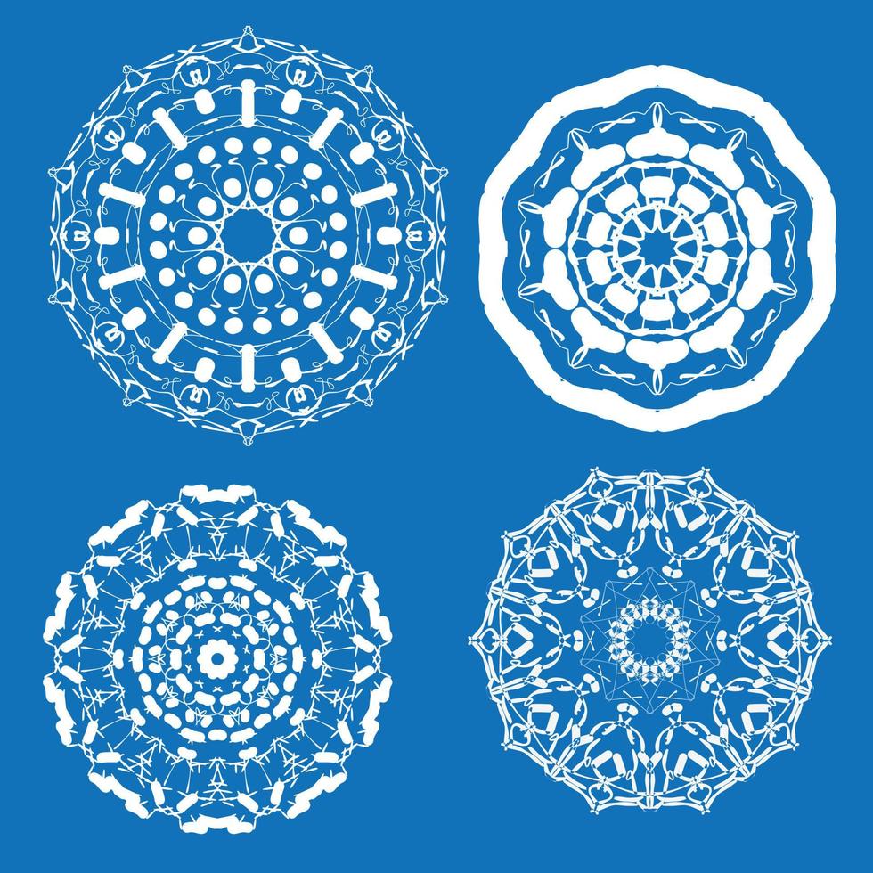 collection de quatre motifs de mandala vecteur