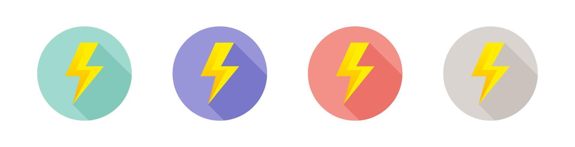 jeu d'icônes de puissance de tonnerre flash plat. icône de vecteur d'éclair.