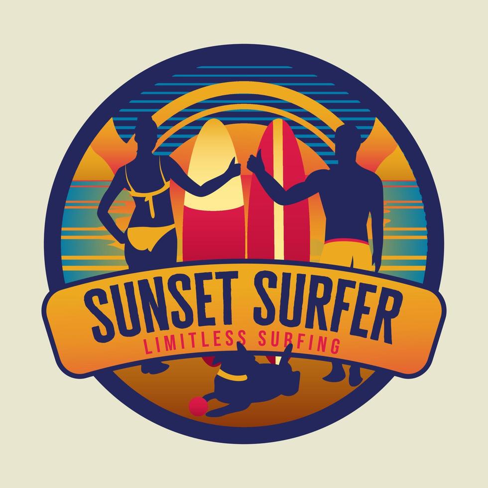insigne élégant de logo de surfeur de coucher du soleil vecteur