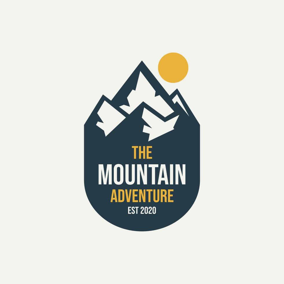 modèles de logo vintage de montagne vecteur