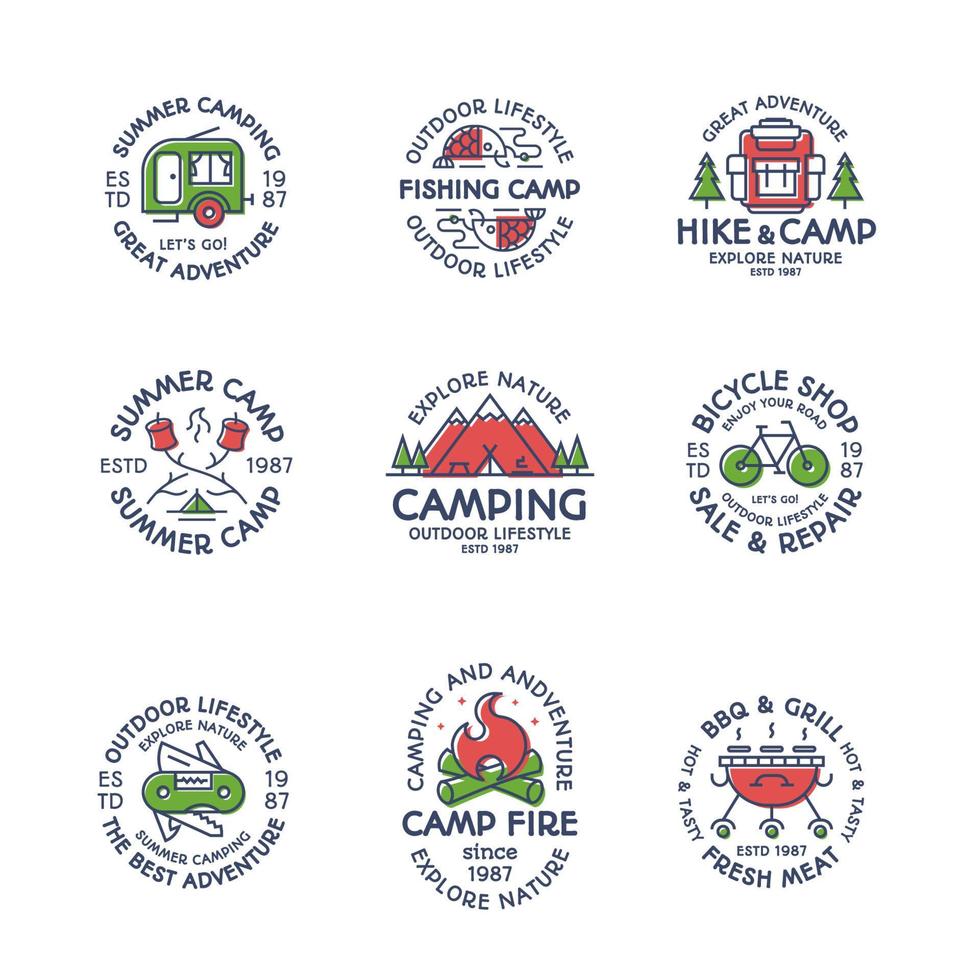 couleur de jeu de logo de camping composée de tente, poisson, camp, feu, vélo, grill pour badge de voyage, étiquette d'expédition vecteur