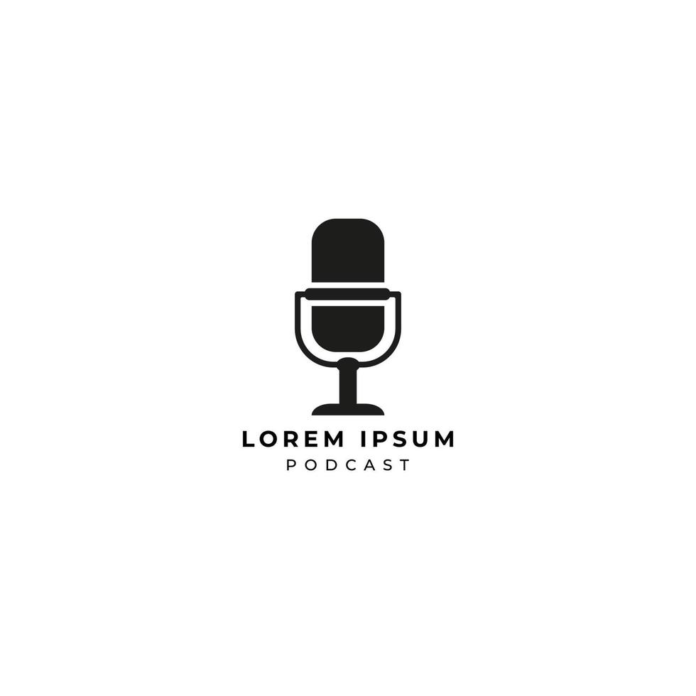 un modèle de conception de logo de podcast minimal isolé sur fond blanc. illustration d'icône de microphone à condensateur noir. diffusion sur Internet, station de radio en ligne. logotype pictural. vecteur