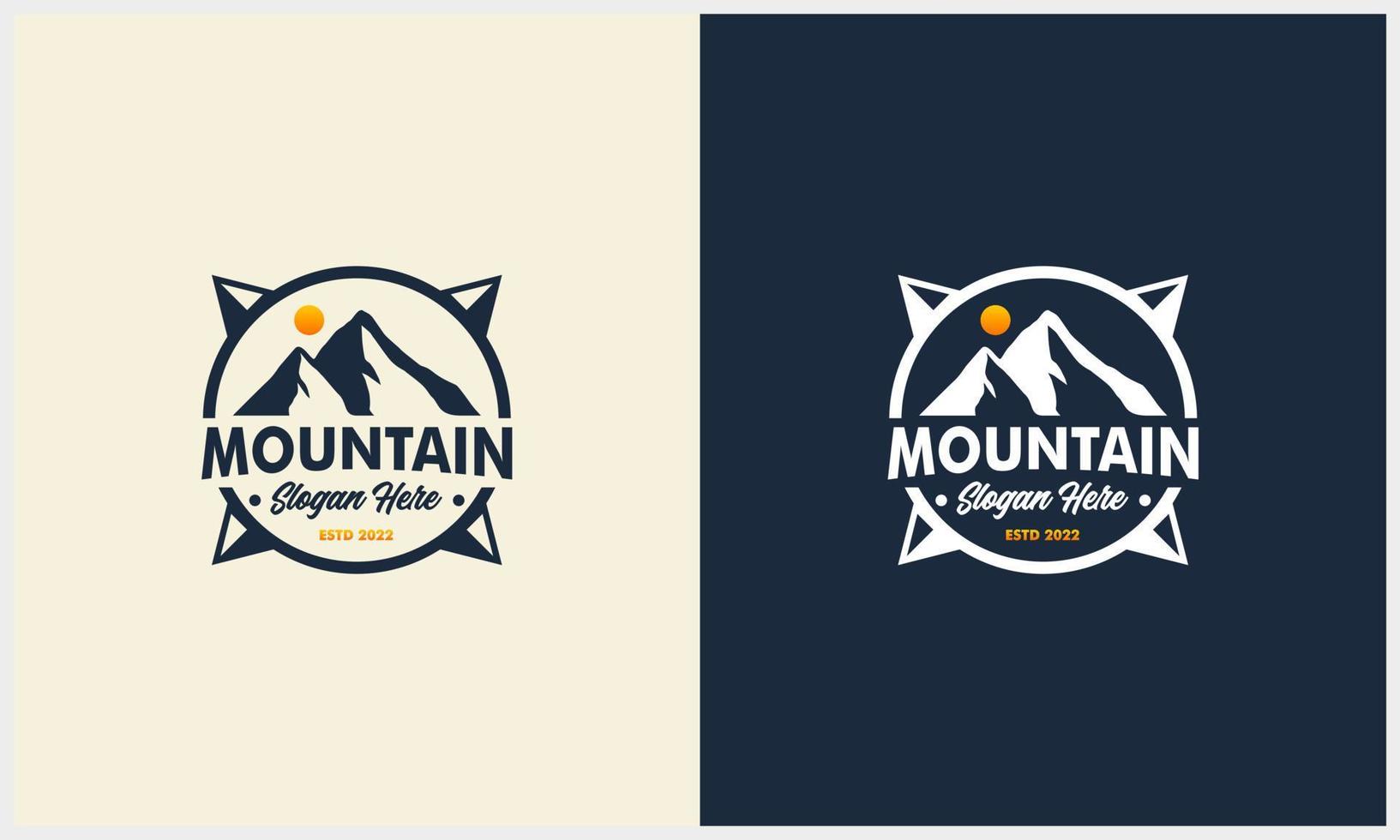 insigne de montagne simple avec modèle de logo concept soleil et boussole vecteur