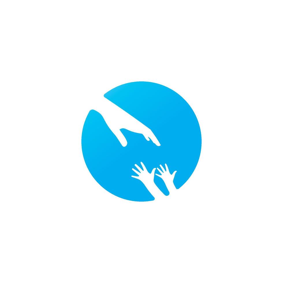 logo de garde d'enfants, petite main tenant dans la silhouette de la grande main sur fond de cercle bleu vecteur