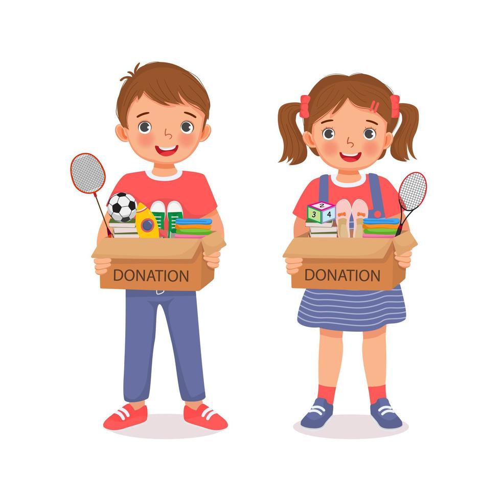 mignons petits enfants garçon et fille tenant une boîte de don avec des vêtements, des chaussures, des livres, des articles de sport scolaire, des jouets et de la papeterie pour le don vecteur
