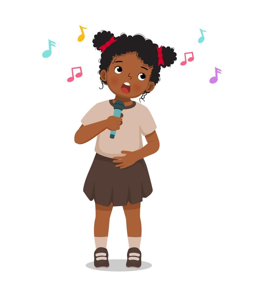 jolie petite fille africaine chantant une chanson avec un microphone vecteur