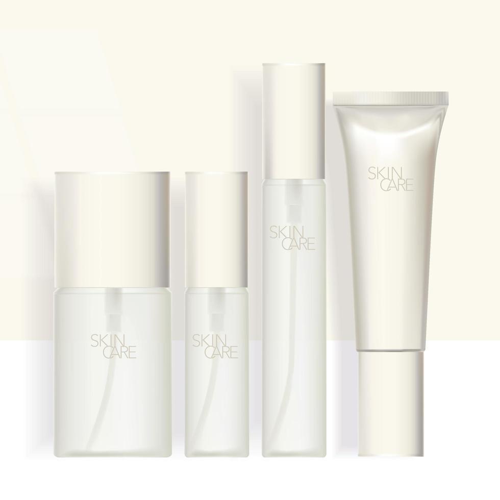 ensemble de voyage de beauté mini blanc et beige vecteur bouteille transparente blanche et tube de crème pour les mains.