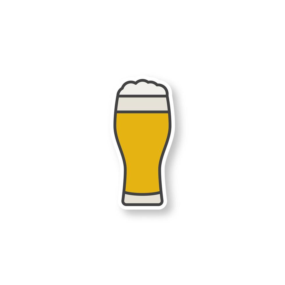 patch de verre à bière. plein verre à bière mousseux. autocollant de couleur. illustration vectorielle isolée vecteur