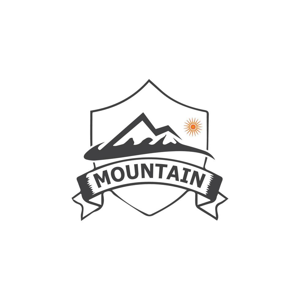 logo d & # 39; icône de montagne vecteur