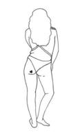 dessin au trait simple. silhouette d'une fille de taille plus en bikini. coeur de tatouage sur le pape. vue de dos. féminisme, corps positif. femme post-partum vecteur