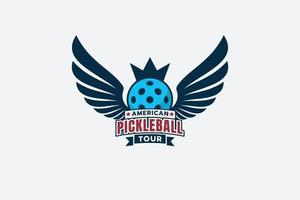 logo de la tournée de pickleball avec une combinaison d'une balle, d'ailes et d'une couronne. vecteur