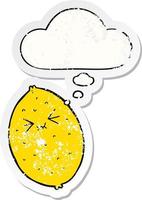 dessin animé citron amer et bulle de pensée comme un autocollant usé en détresse vecteur