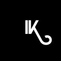 création de logo de lettre ik sur fond noir. concept de logo de lettre initiales créatives ik. conception de lettre ik. ik lettre blanche sur fond noir. ik, ik logo vecteur