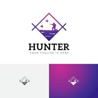 hunter shot saison de chasse au canard logo de style vintage vecteur