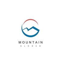 vecteur de conception de logo de montagne