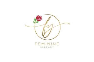 monogramme de beauté du logo féminin initial fy et design élégant du logo, logo manuscrit de la signature initiale, mariage, mode, floral et botanique avec modèle créatif. vecteur