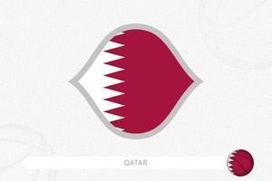 drapeau du qatar pour la compétition de basket-ball sur fond gris de basket-ball. vecteur